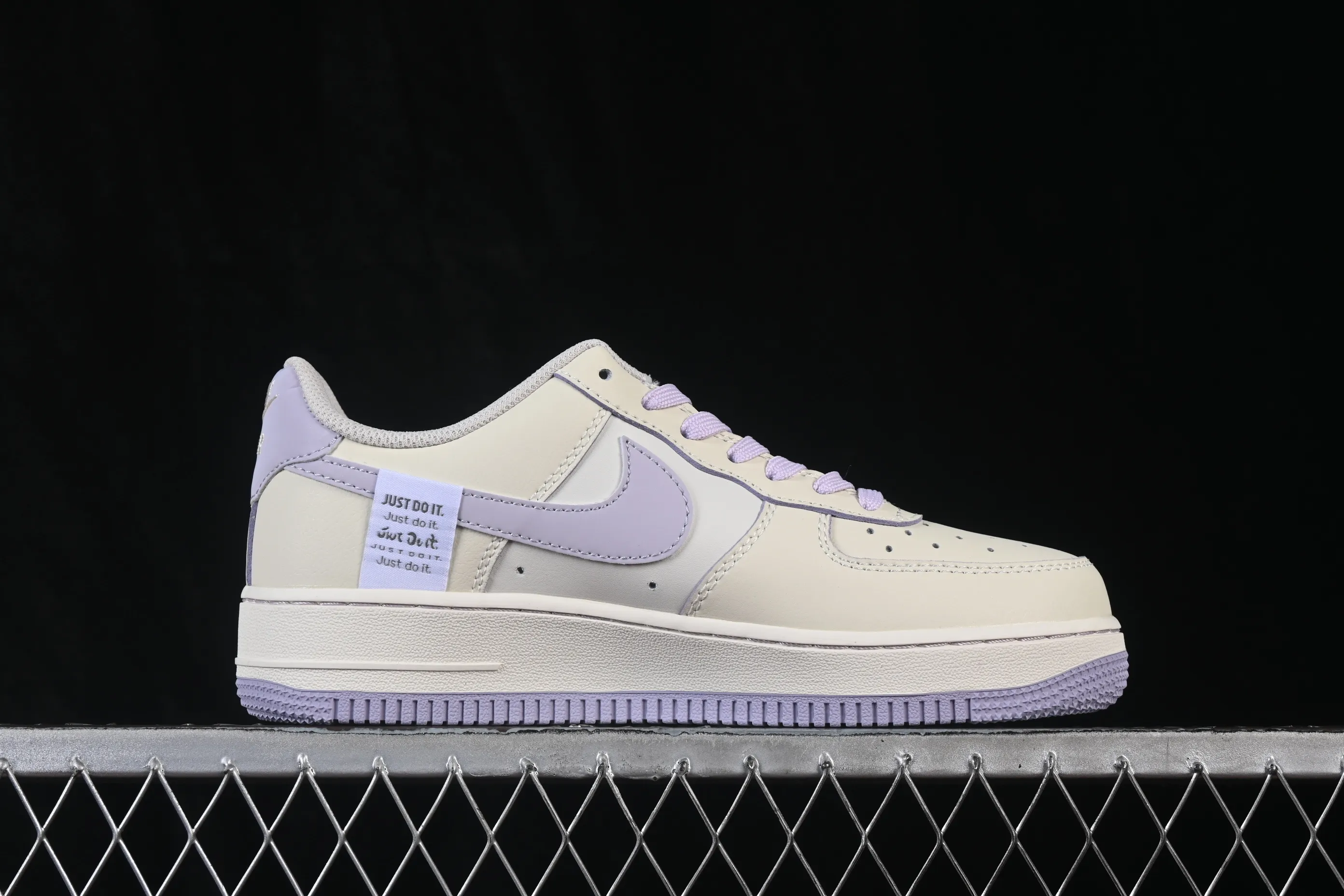 All categories Nk Air Force 1 Air Force series Nk Air Force 1 Low Air Force low-top Nike Air Force 1'07 Low "Misty Leopard" Hand-painted graffiti Milk mist leopard print Air Force 1 low-top casual sneakers FB1893-312